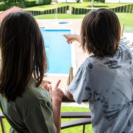 Dena فندق Coirón