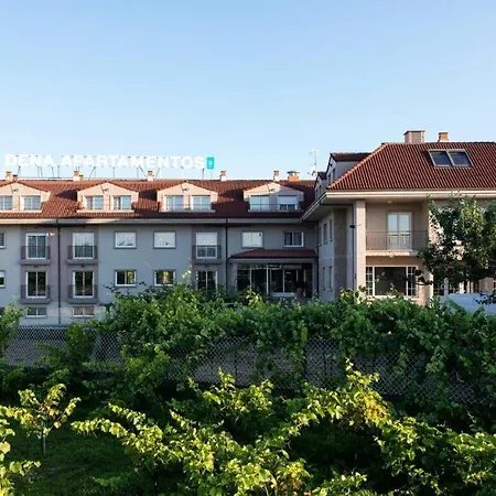 Dena Hotel