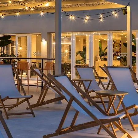 Hotel Dena